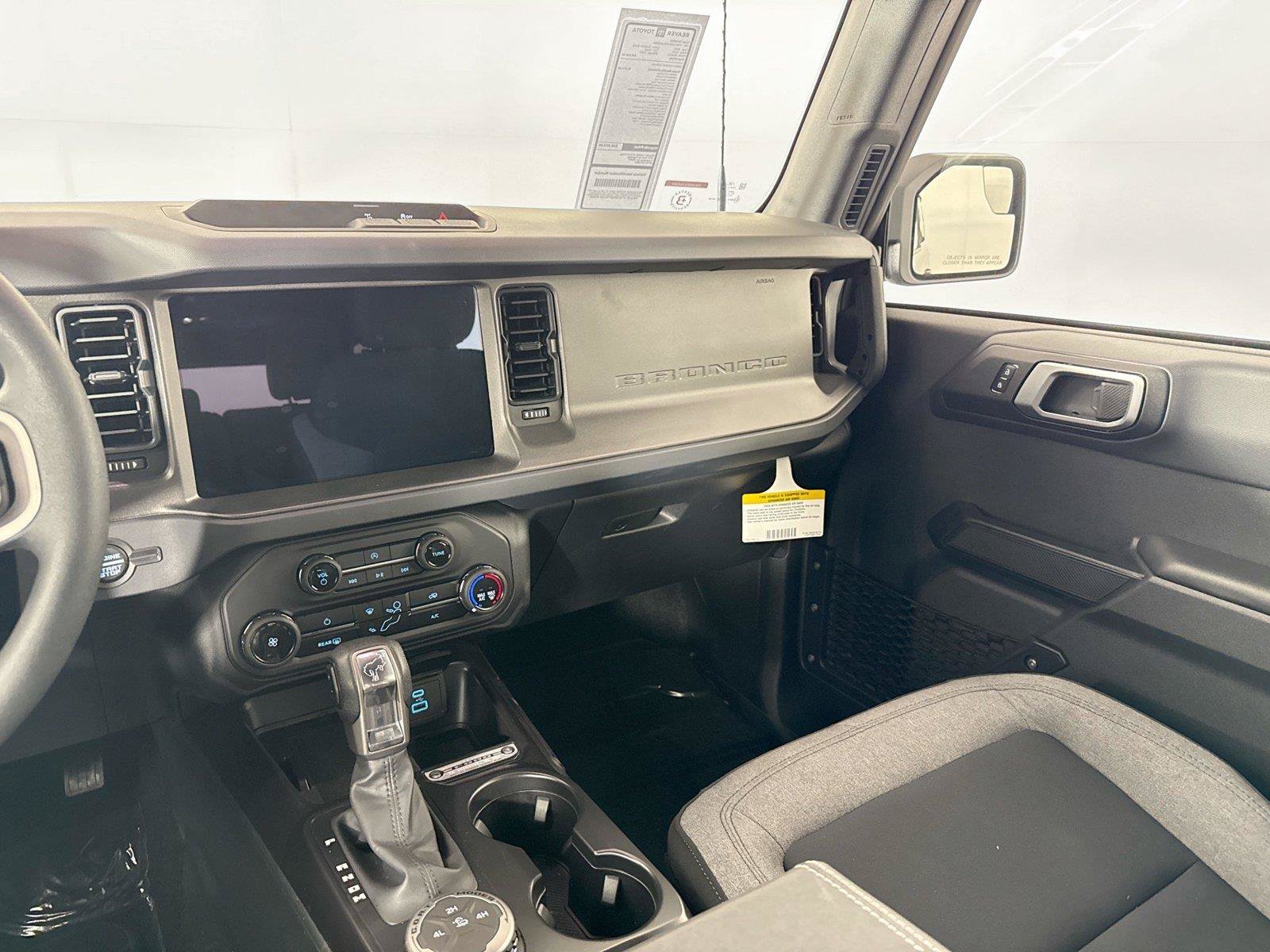 Used 2025 Ford Bronco 4-Door AWD/4WD image 28