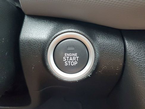 Used 2021 Hyundai Kona SEL FWD image 23