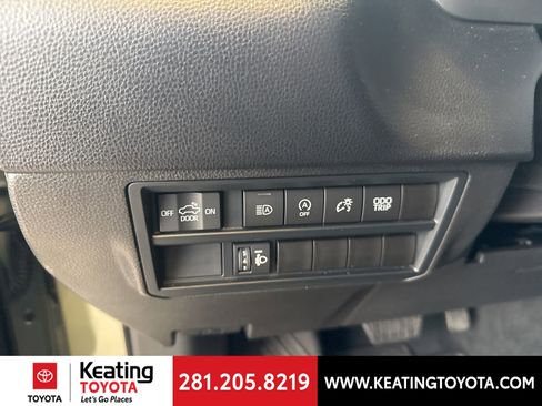 Used 2025 Toyota Tundra SR5 image 14