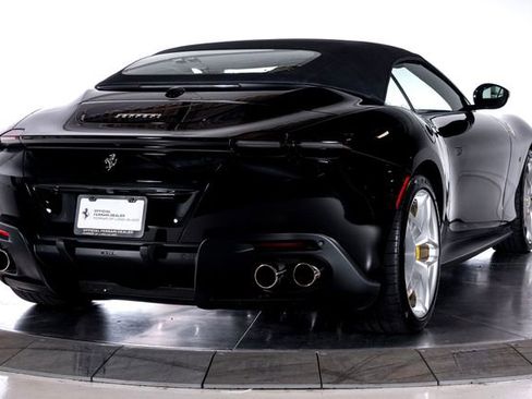 Certified 2024 Ferrari Roma Spider RWD image 10