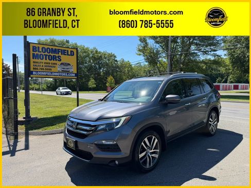 Used 2016 Honda Pilot Touring image 1