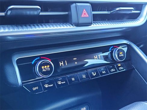 Used 2022 Kia K5 GT-Line w/ GT-Line Awd Premium Package image 27