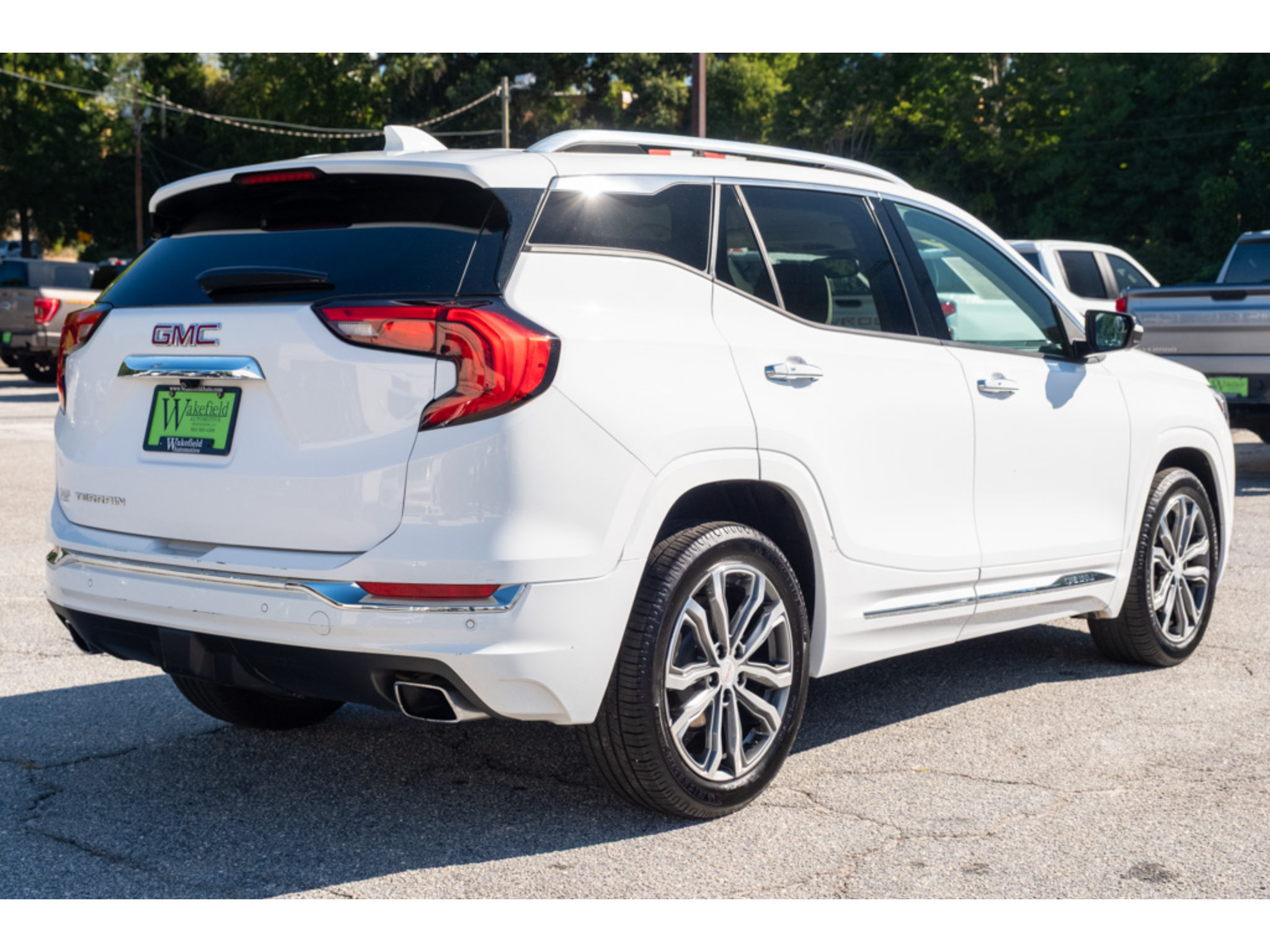Used 2019 GMC Terrain Denali w/ Advanced Safety Package FWD image 8