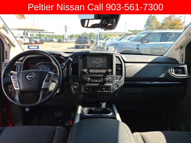 Used 2023 Nissan Titan SV w/ SV Convenience Package RWD image 12