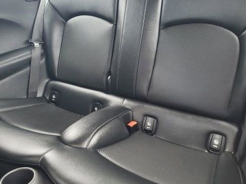Used 2015 MINI Cooper 2-Door Hardtop FWD image 9