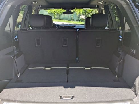 New 2025 Cadillac XT6 Premium Luxury image 24