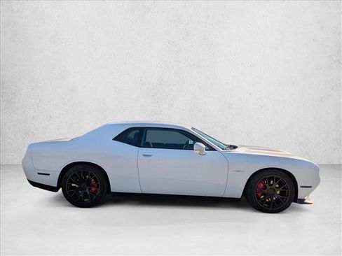 Used 2020 Dodge Challenger R/T image 5