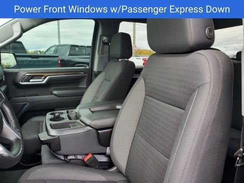 Used 2022 Chevrolet Silverado 1500 RST image 18