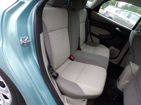 Used 2012 Ford Focus SE image 22