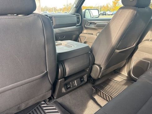 Used 2024 Chevrolet Silverado 1500 LT image 27