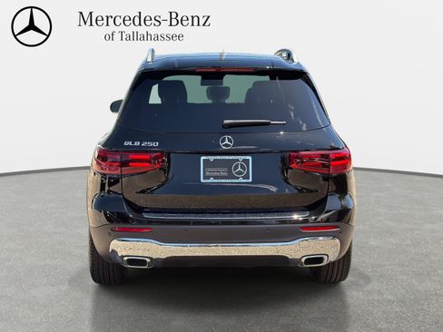 Certified 2026 Mercedes-Benz GLB 250 image 6