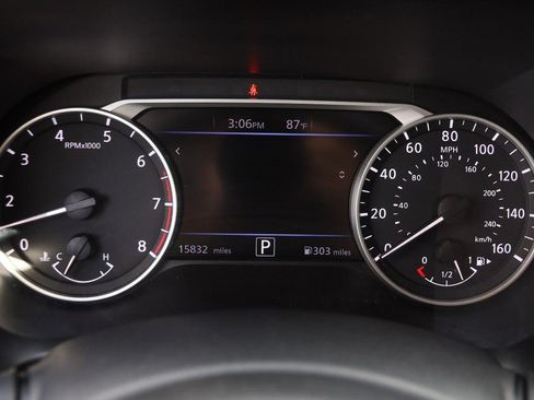 Used 2020 Nissan Sentra SV FWD image 13