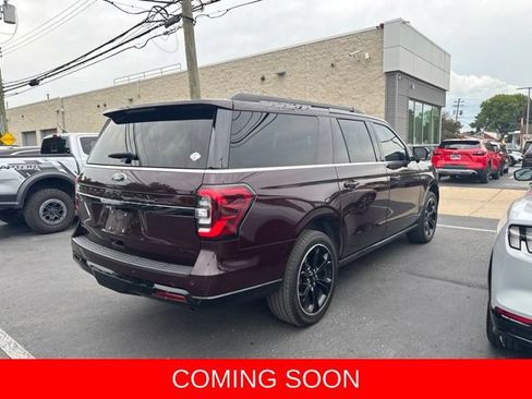 Used 2023 Ford Expedition Max Limited AWD/4WD image 6