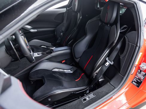Used 2021 Ferrari SF90 Stradale AWD/4WD image 34