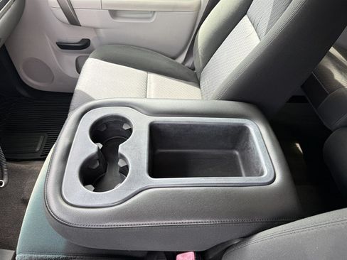 Used 2013 Chevrolet Silverado 1500 W/T w/ Skid Plate Package AWD/4WD image 21