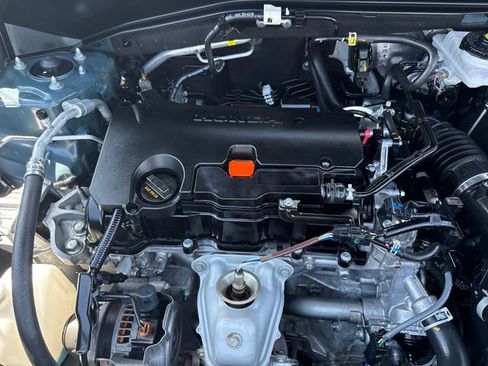 Used 2024 Honda HR-V Sport image 42