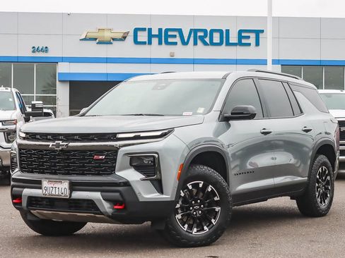 Used 2026 Chevrolet Traverse Z71 w/ Enhanced Driving Package image 1