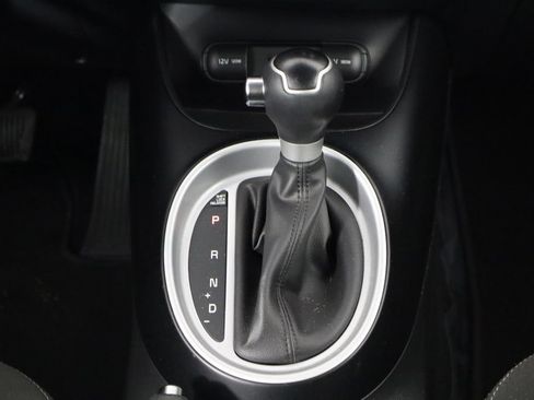Used 2019 Kia Soul FWD image 27