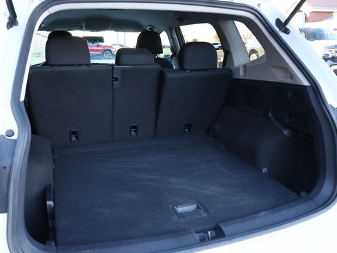 Used 2021 Volkswagen Tiguan S image 20