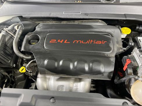 Used 2022 Jeep Compass Limited image 27