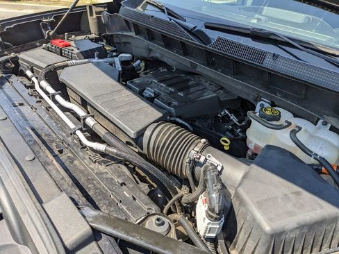 Used 2023 Chevrolet Silverado 1500 Custom image 56