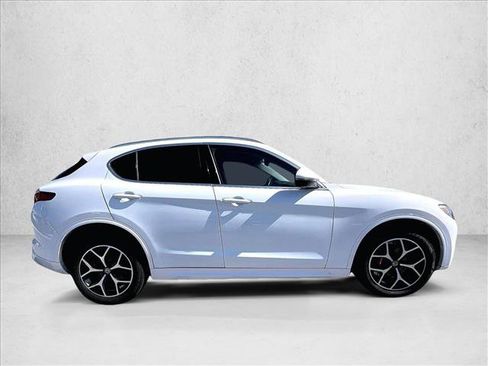 Used 2021 Alfa Romeo Stelvio Ti w/ Active Assist 2 Package TI image 5