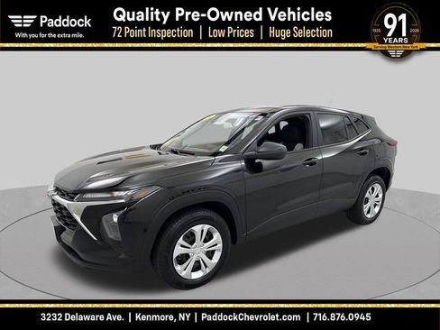 Used 2024 Chevrolet Trax LS FWD image 1