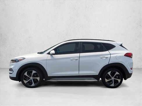 Used 2017 Hyundai Tucson Value FWD image 9
