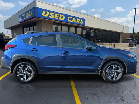 Used 2024 Subaru Crosstrek 2.0i Premium AWD/4WD image 2