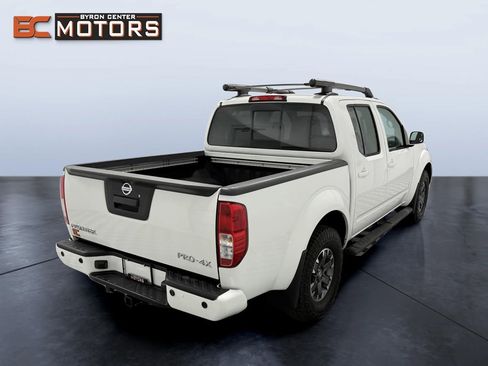 Used 2014 Nissan Frontier PRO-4X AWD/4WD image 6