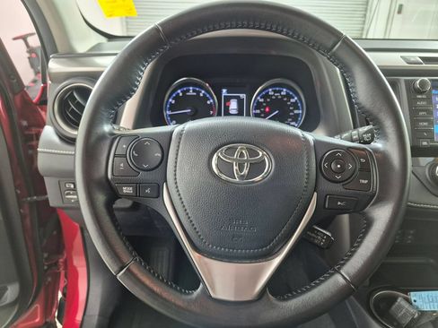 Used 2016 Toyota RAV4 Limited w/ Advanced Technology Package FWD image 13