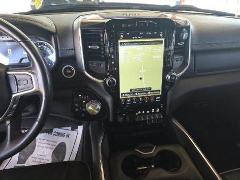 Used 2020 RAM 1500 Laramie AWD/4WD image 8