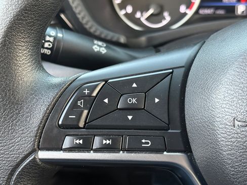 Certified 2024 Nissan Sentra SV image 19