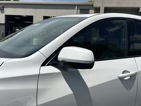 New 2026 Acura RDX SH-AWD image 12