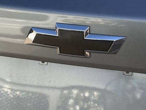 Used 2024 Chevrolet Trax RS FWD image 9