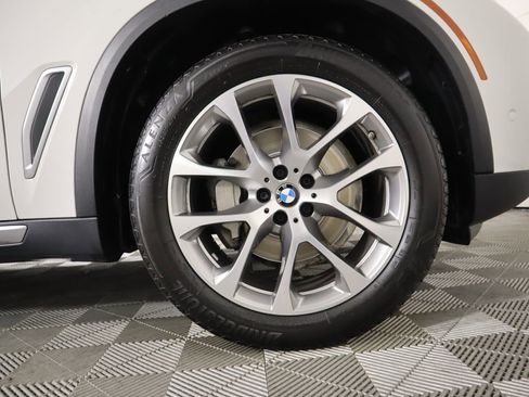 Used 2020 BMW X5 xDrive40i w/ Premium Package image 33