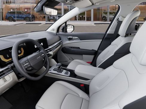 New 2026 Kia Sportage EX w/ EX Panorama Roof Package FWD image 17