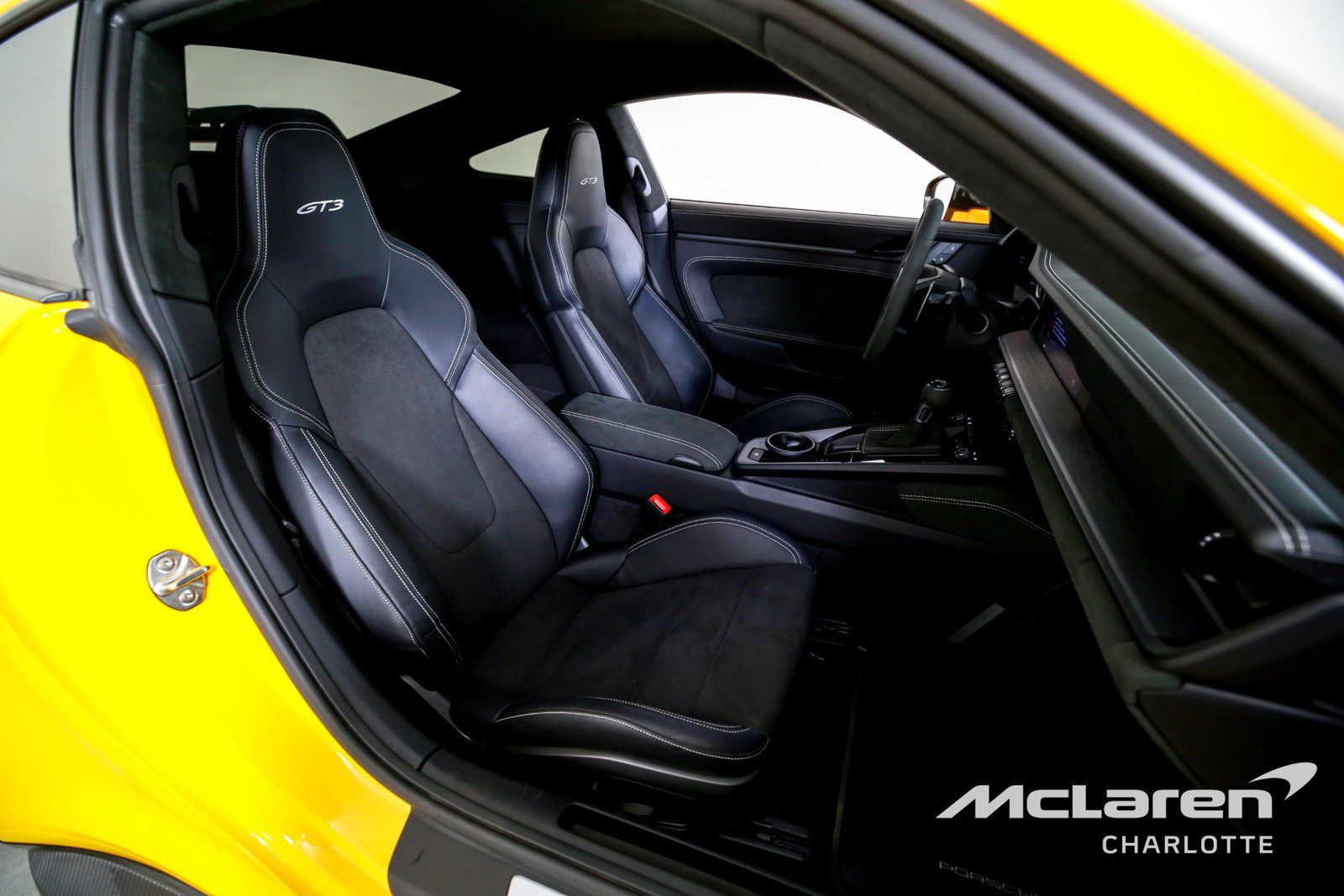 Used 2022 Porsche 911 GT3 RWD image 18