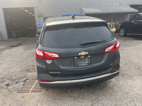 Used 2020 Chevrolet Equinox LT w/ Driver Convenience Package image 11