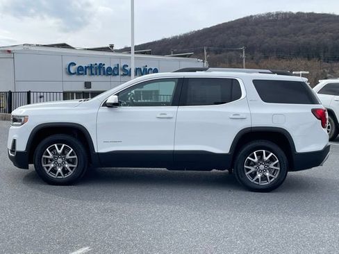 Used 2023 GMC Acadia SLT FWD image 4