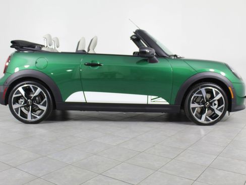 New 2026 MINI Cooper S image 8