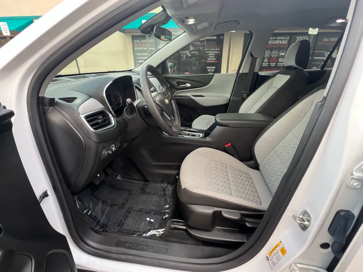 Used 2024 Chevrolet Equinox LS AWD/4WD image 18