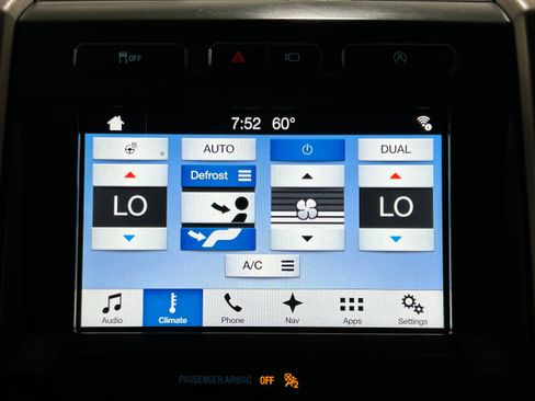 Used 2018 Ford F150 Platinum w/ Technology Package AWD/4WD image 6