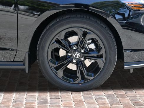 New 2025 Honda Accord SE image 36