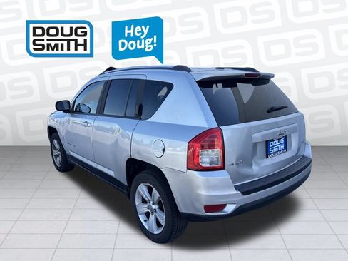 Used 2012 Jeep Compass Latitude AWD/4WD image 27