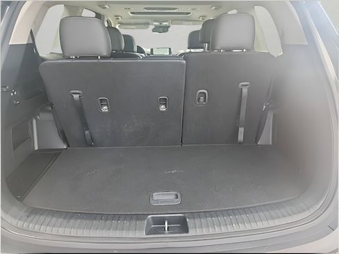 Used 2022 Kia Telluride EX w/ EX Premium Package image 10