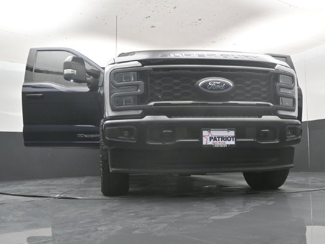 Used 2023 Ford F250 Lariat w/ Sport Appearance Package AWD/4WD image 65