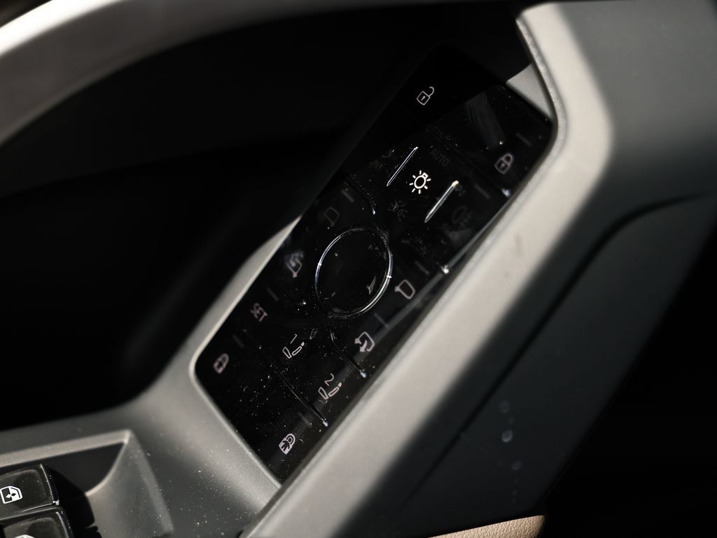 New 2026 Audi Q5 2.0T AWD/4WD image 16