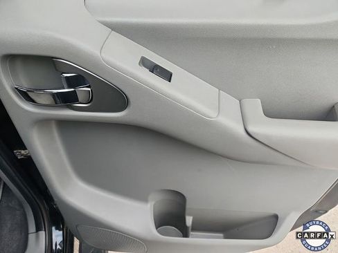 Used 2020 Nissan Frontier SV w/ Midnight Edition Floor Mats image 30