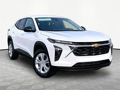 New 2026 Chevrolet Trax LS image 1